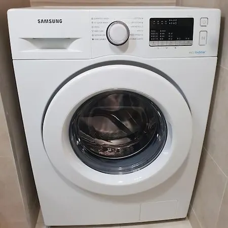 Luxury Studio Dristor * Бухарест