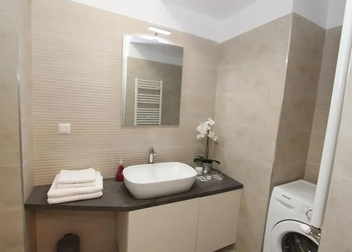 Апартаменти Luxury Dristor *